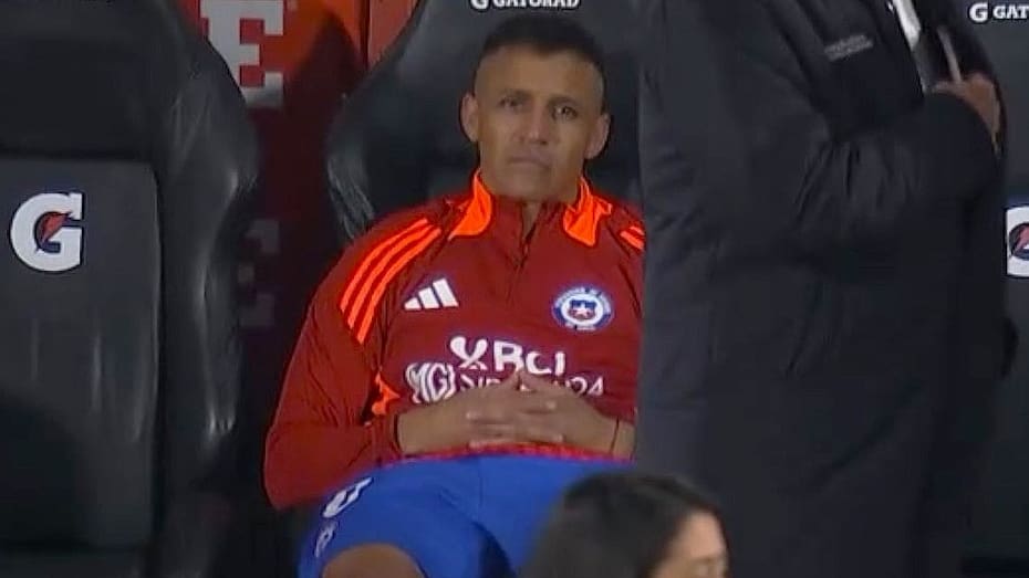 terminó desolado tras la derrota frente a Argentina. Foto: Captura transmisión.