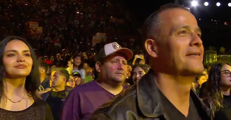 El periodista disfrutó con todo el show de Ke Personajes.