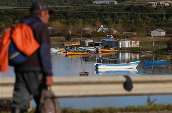 Cinco pescadores se perdieron frente a Chiloé: No habrían tenido autorización para zarpar