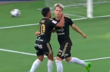 VIDEO | Diego Rojas la rompe en Finlandia y se inscribió con un gol este fin de semana