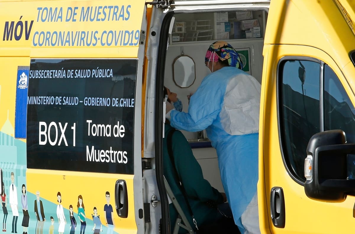 Variante Ómicron en Chile: Minsal afirma que “no tenemos contemplado el cierre de fronteras”