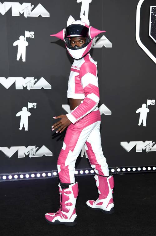 Lil Nas X en los VMA's.