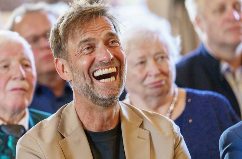 está muy feliz con su trabajo en Red Bull y ha rechazado a grandes clubes y selecciones.