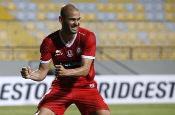 Sebastián "Sacha" Sáez tiene nuevo club en Primera División y sentenciará la salida de otro goleador del fútbol chileno