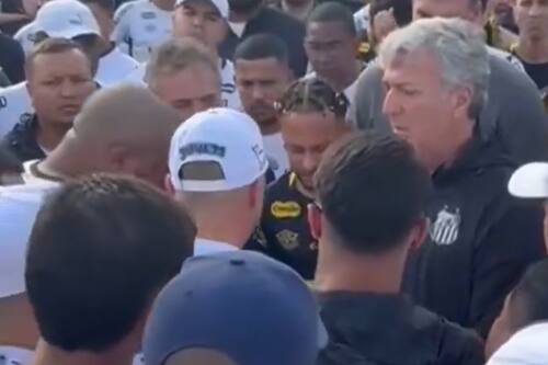 VIDEO | Con un Neymar cabizbajo: la feroz apretada que sufrió el Santos en Brasil