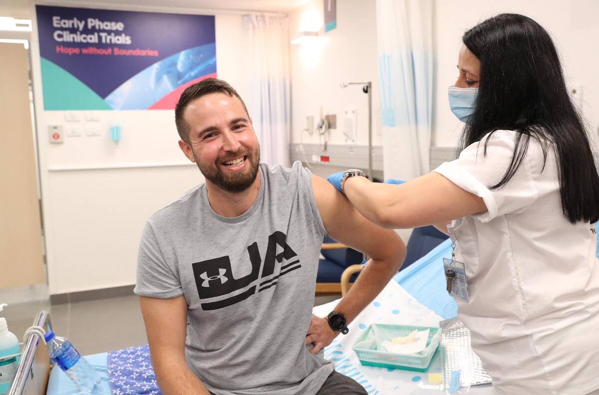 A los Israelíes que les sea suministrada la segunda dosis de vacuna contra el coronavirus se les permitirá no confinarse