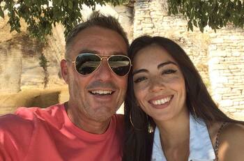 Vanessa Aguilera de "BKN" subió bellas postales de su boda con un hombre varios años mayor que ella