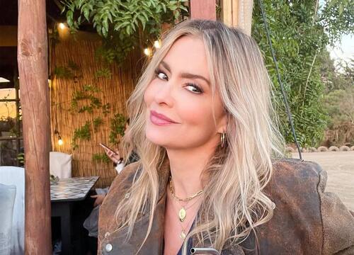 La modelo vuelve a TV para este Miss Universo Chile 2025.