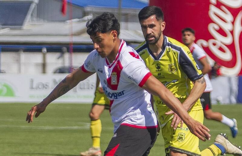 Los torteros cayeron 3-1 ante San Luis. Foto: Curicó Unido.