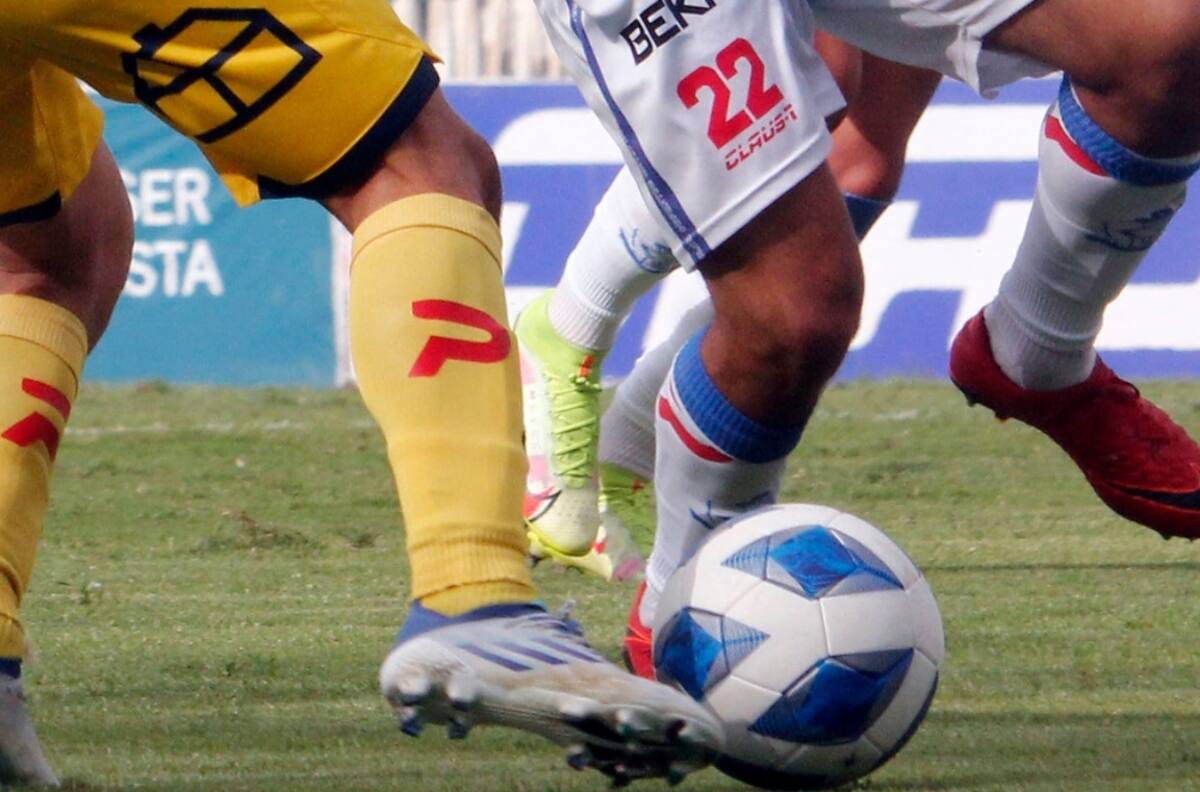 Se anticipan: partido del fútbol chileno fue suspendido "por miedo a la lluvia" de este fin de semana