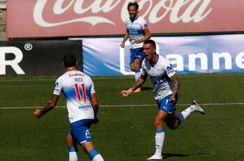 Tomás Asta-Buruaga: "Estuve en la galería cuando la UC salió campeón en el 2010 y ahora celebré el tricampeonato en cancha"
