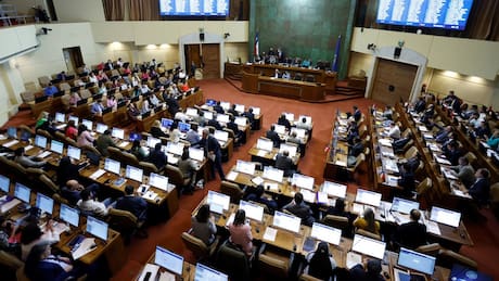 Autopréstamo AFP se vota este martes: ¿En qué consiste el proyecto y qué dice el Gobierno?