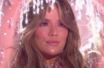 Karol G recreó el video de "Tusa" en vivo