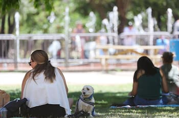 Este será el día más caluroso de la semana en Santiago: Máxima superará los 27 °C