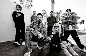 Linkin Park en Chile 2025: ¿Cuántas entradas quedan para su concierto y qué precio tienen?