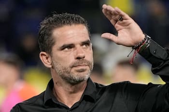 ¿Lo pagará la U? El millonario sueldo que cobró Fernando Gago en su último club