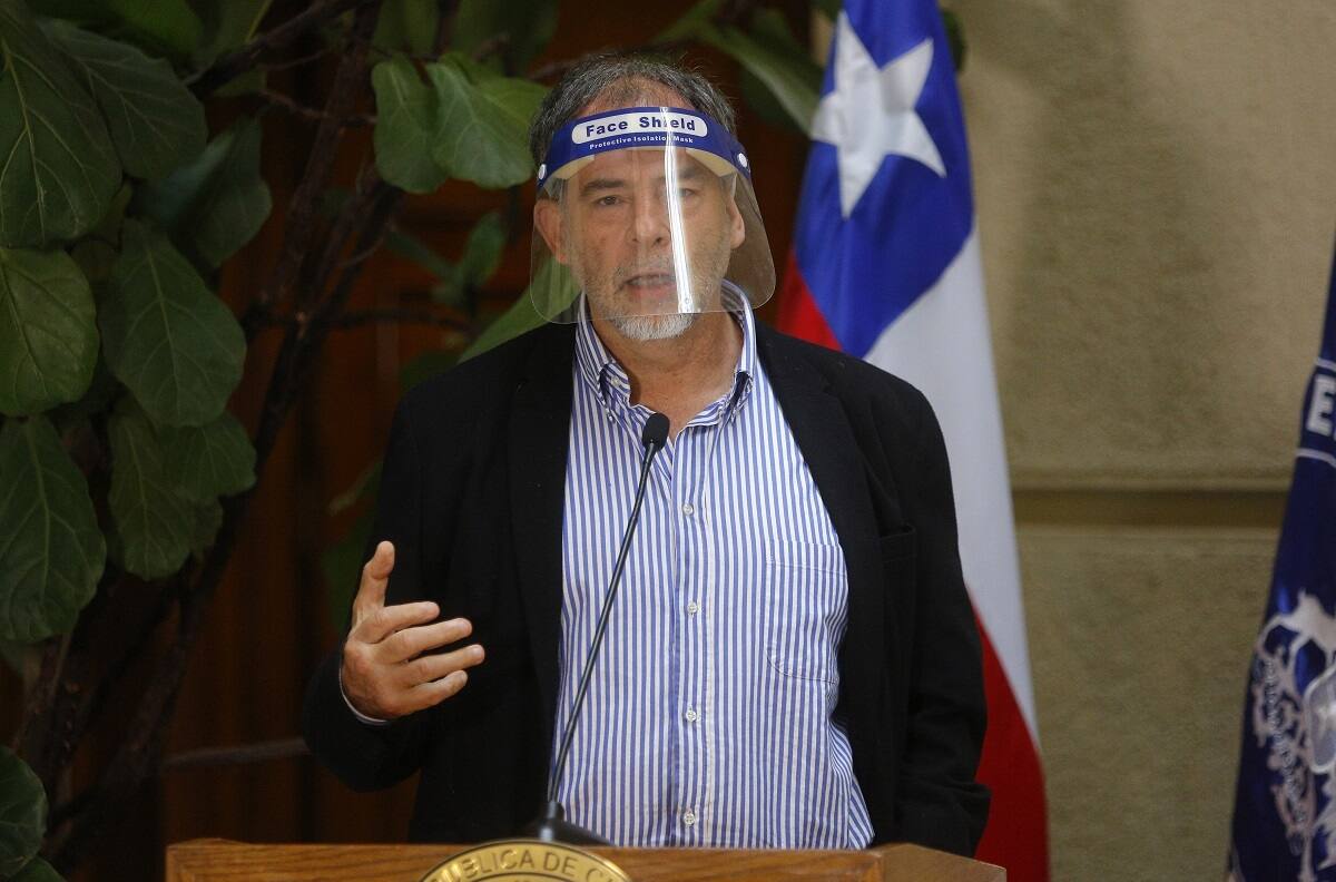 Guido Girardi y proyecto del 10%: "Chile está en la UCI y requiere de apoyos excepcionalísimos"