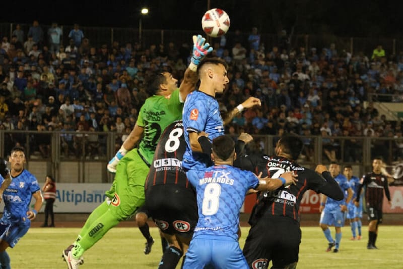 El clásico del norte va por TNT Sports este sábado 31 de enero.