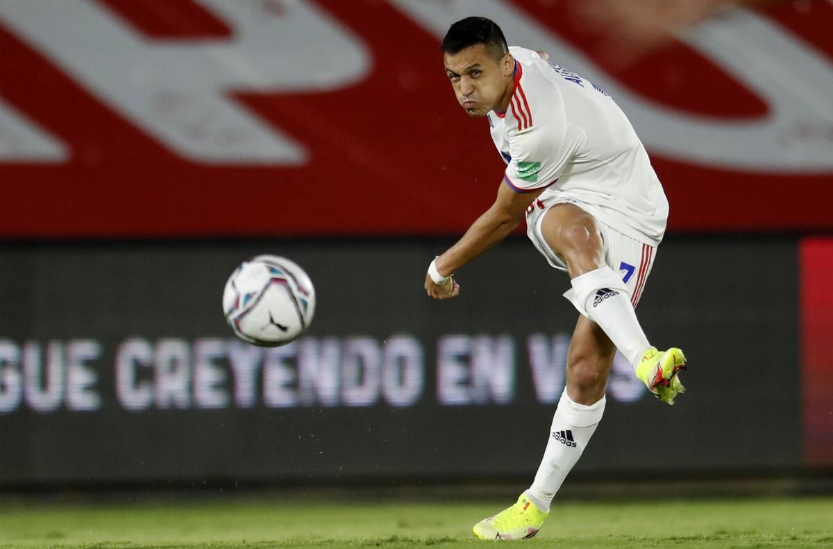 Gonzalo Fouillioux: "Si La Roja no va al Mundial de Qatar, el 2022 debería ser el año de Alexis Sánchez"
