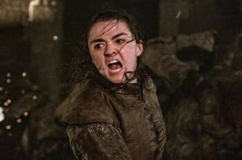 La radical transformación de Maisie Williams para la miniserie de los Sex Pistols