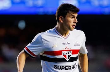 Brasil se rinde ante los goles de Gonzalo Tapia: “Ya está recibiendo ofertas”