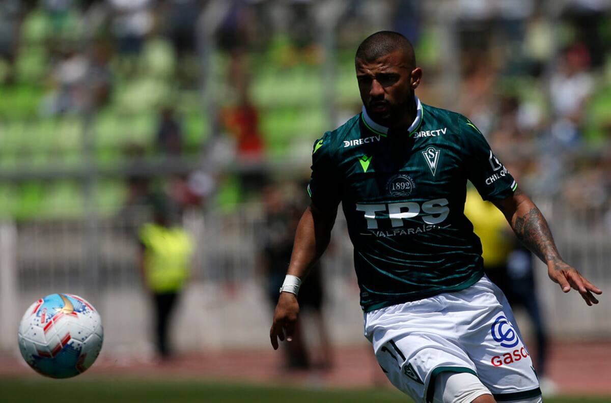 Los 'lujitos' de Néstor Canelón en la cuarentena de Santiago Wanderers