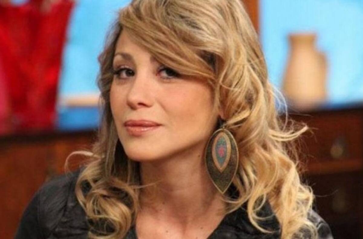 Yamna Lobos inspiró con reflexión sobre el embarazo: "No es fácil entender los cambios del cuerpo"