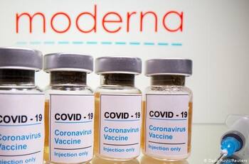 Moderna aseguró que su vacuna es efectiva contra las nuevas cepas del coronavirus