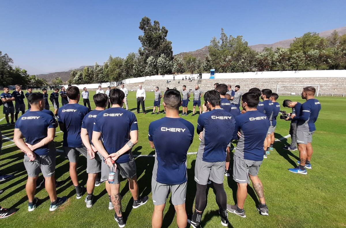 Así fue el primer entrenamiento de la UC con Ariel Holan al mando