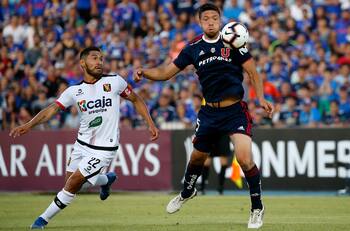 Ex Universidad de Chile Sergio Vittor descontó para Banfield contra Argentinos Jrs