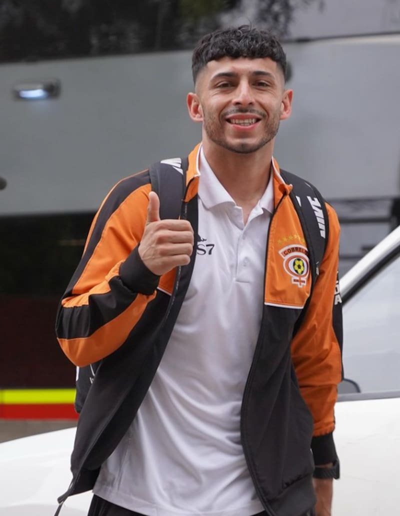 Los jugadores de Cobreloa llegando al Zorros del Desierto para enfrentar a Deportes Copiapó