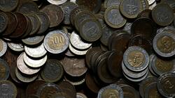 Numismática: Las raras monedas que te puedes encontrar en el vuelto y que valen hasta $350 mil