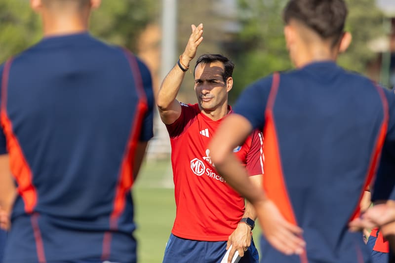 en entrenamiento de la Selección Chilena Sub-17. Foto: Felipe Escobedo