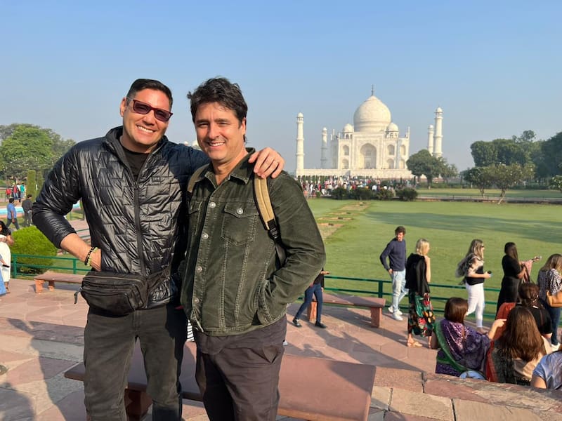 Visitaron India, Tailandia, Japón y Uganda grabando "Socios por el mundo".