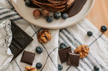 Los 5 alimentos con los que puedes potenciar tu memoria, según doctora de Harvard