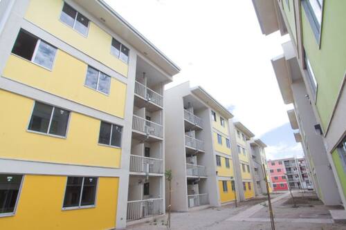 La empresa está trabajando en la construcción de unidades habitacionales, las que están concentradas en el sur del país.