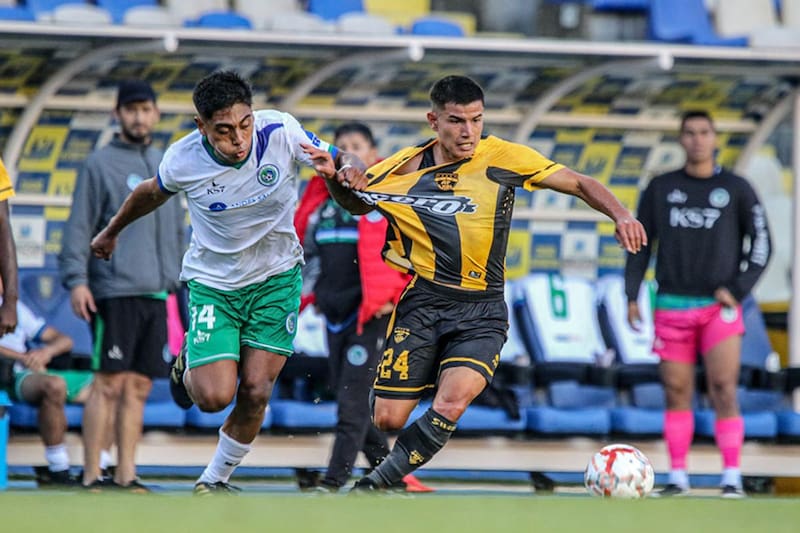 Deportes Puerto Montt sufritá pérdida de puntos, pero eso no alterará su desempeño en la Segunda División 2024. Foto: Campeonato Chileno.