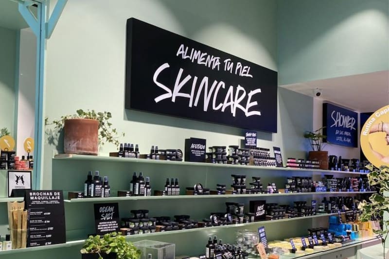 A fines de 2025, pretenden completar 30 sucursales y aumentar ventas.
Créditos: Lush Chile.