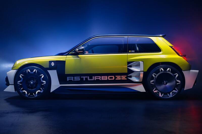 Renault puso fin al misterio con el estreno del 5 Turbo 3E