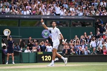 Novak Djokovic se consagró campeón de Wimbledon y agranda su leyenda en el tenis mundial