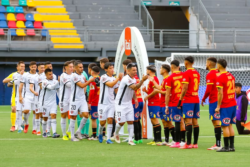 todavía sigue con el interinato de Alejandro Gaete. Foto: Aton