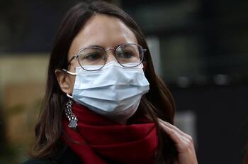 Irací Hassler es la nueva alcaldesa de Santiago: "Nunca más la derecha va a volver a gobernar"