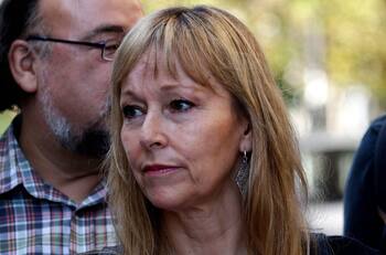 Ana María Gazmuri se quebró al denunciar allanamiento a casa de su hija por 4 plantas de marihuana