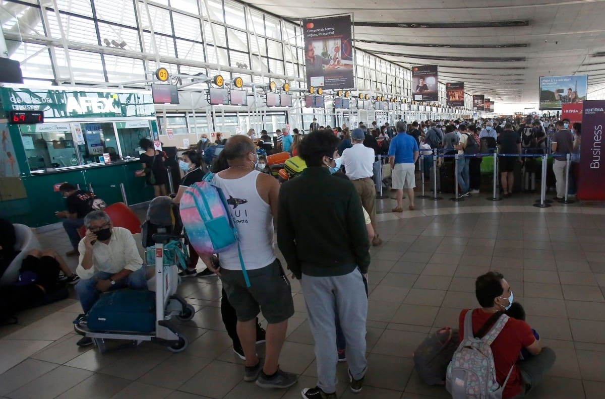 Reino Unido anunció cierre de frontera a Sudamérica por variante brasileña