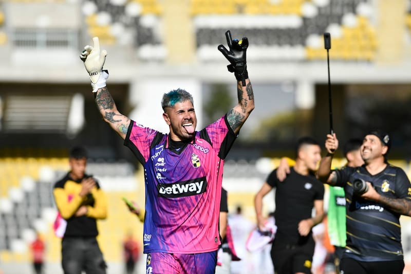 aseguró que quiere cambiar de rubro tras dejar el fútbol.