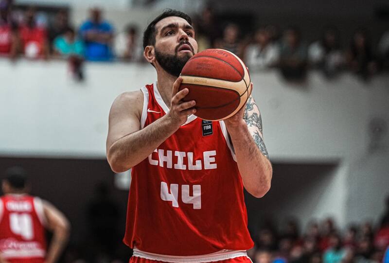 Manny Suárez fue una de las grandes figuras en el duelo contra Argentina. (Foto: Chile Feba)
