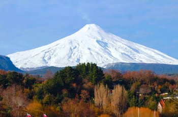 Vuelve el turismo al Volcán Villarrica: ¿Desde cuándo se reanudan las visitas?
