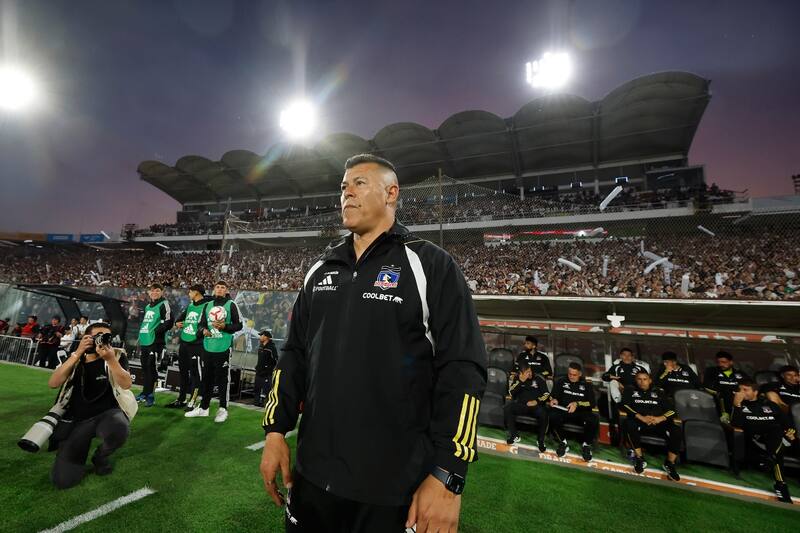 en el partido de Colo Colo frente a la UC por el Campeonato Nacional. Foto: Aton.