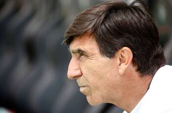 Las decisiones de Gustavo Costas en Racing que podrían tener efecto directo en la U y la UC