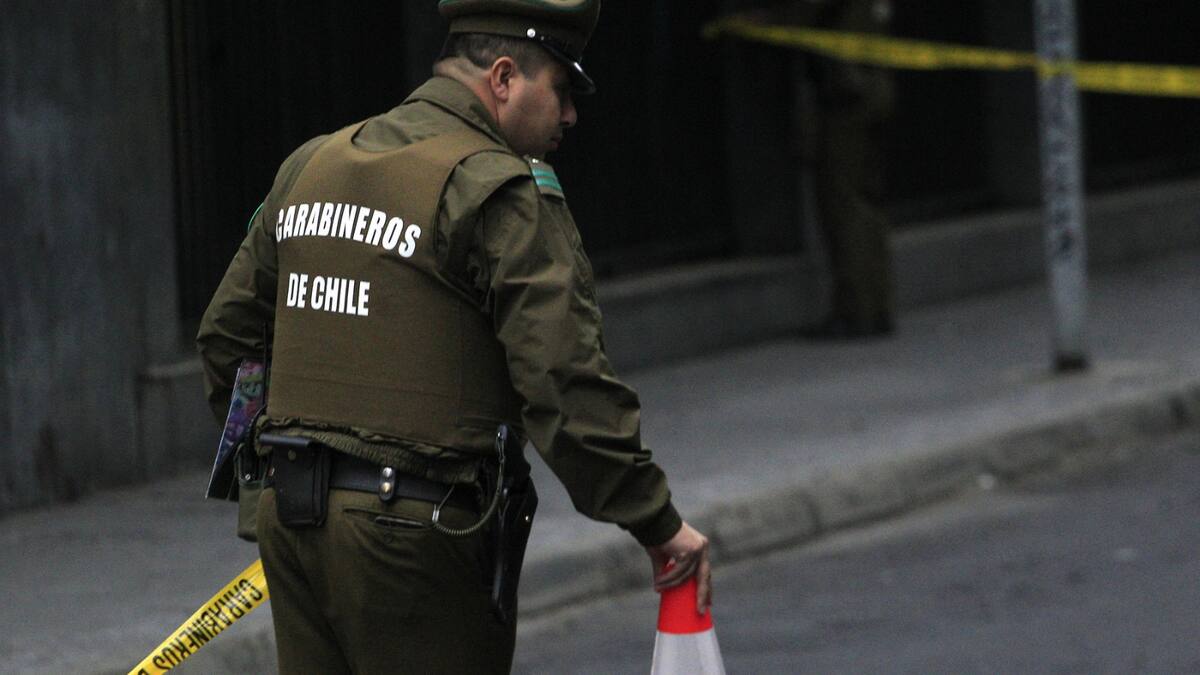 Detuvieron a delincuente de 15 años tras extensa persecución policial en la Región Metropolitana